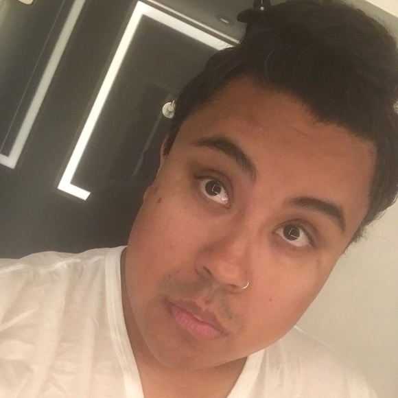 Meet your Posher, Clay - Picture 1 of 1